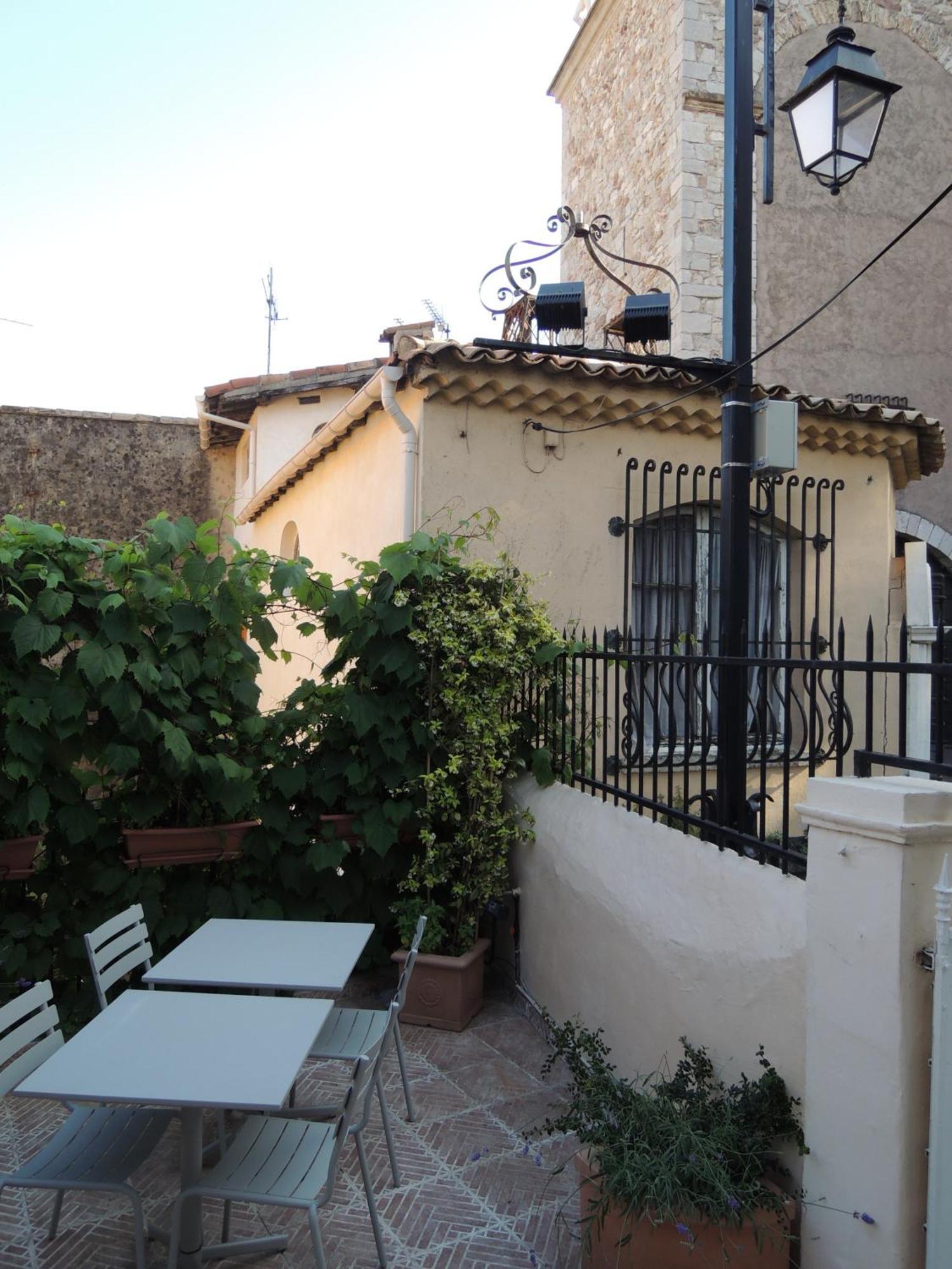 Acci Cannes Old City Zimmer foto